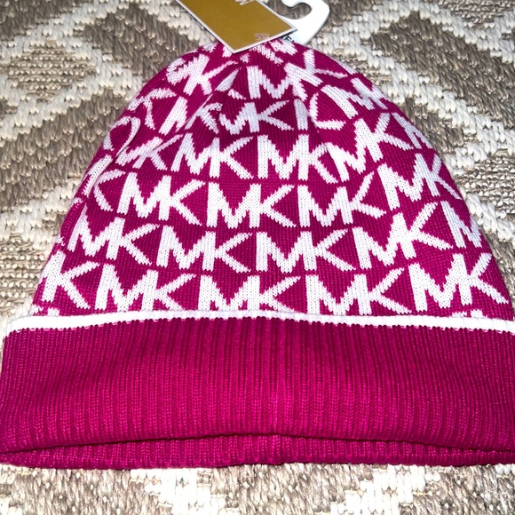 Michael Kors Accessories - Michael Kors women’s beanie